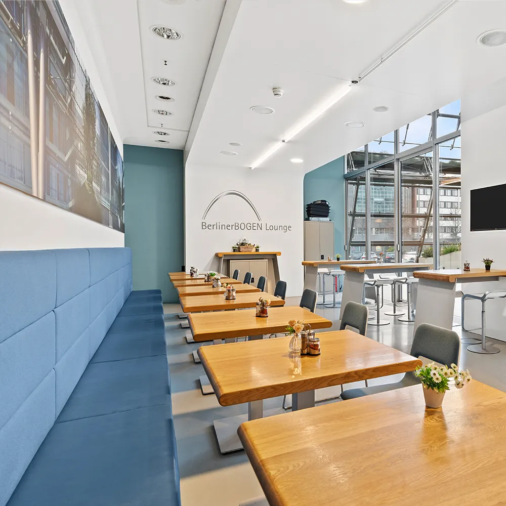 Lounge-Bereich im Bistro